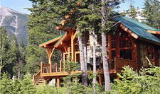 Canada-Alberta-Canadian Rockies Classic Hiker